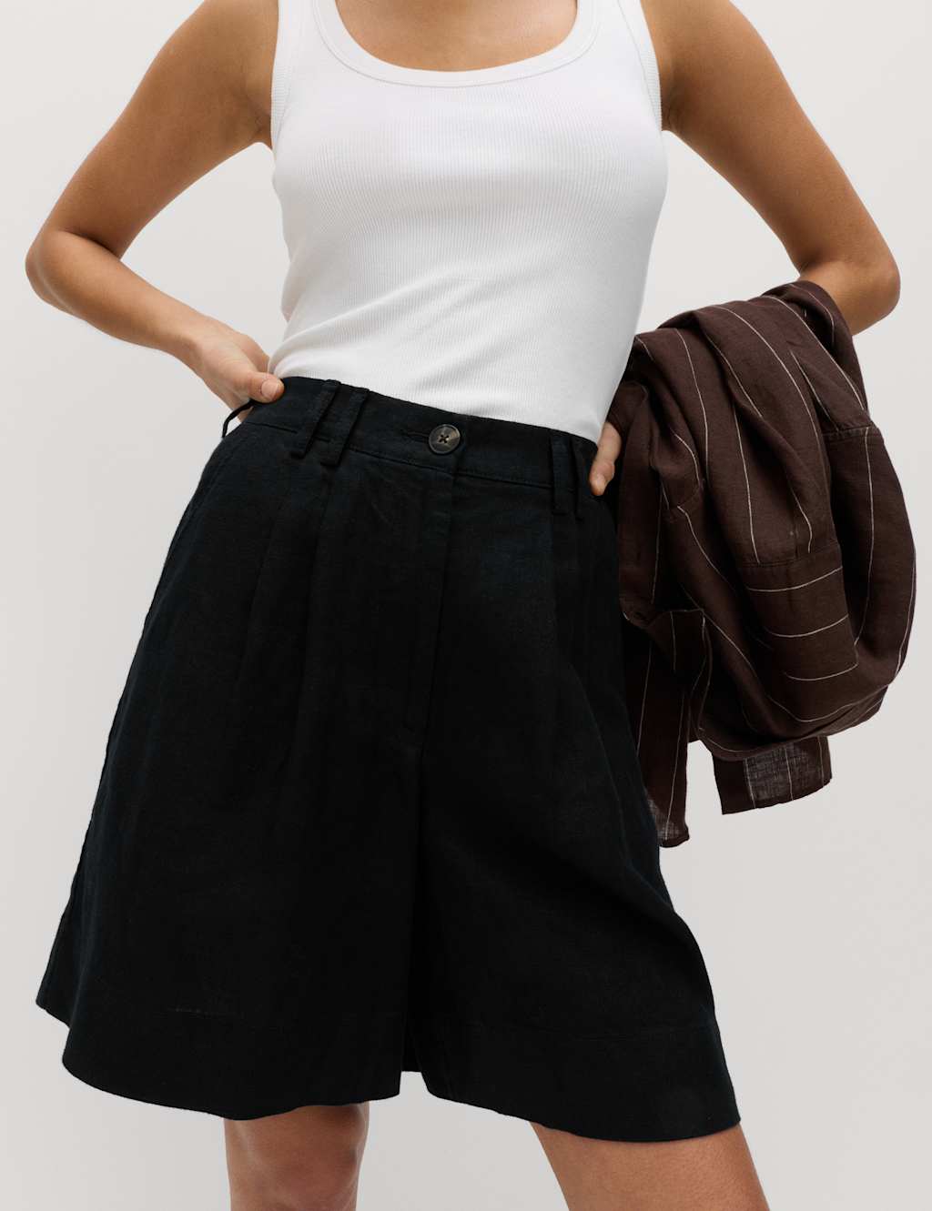 M&S Women's Pure Linen High Waisted Shorts - 16 - Black