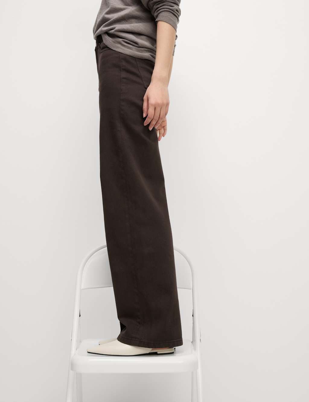 The Wide-Leg Jeans