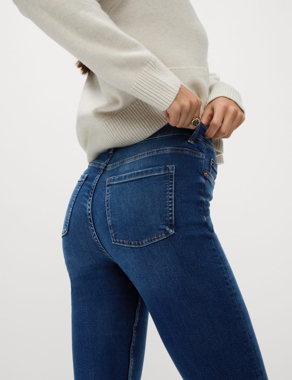 Lily Slim Fit Jeans