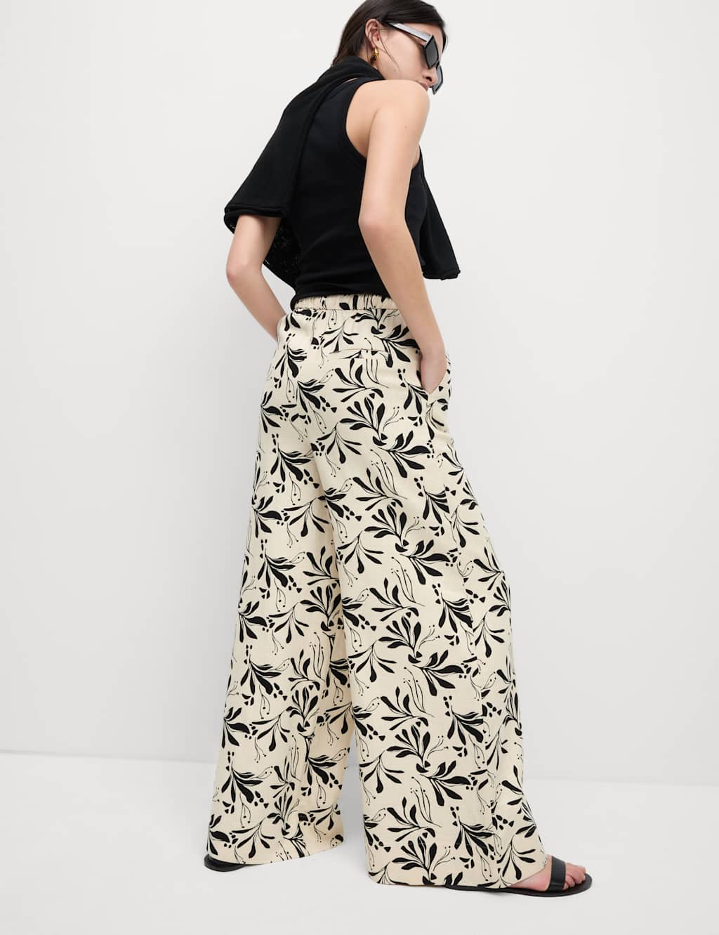 Linen Rich Printed Wide Leg Trousers