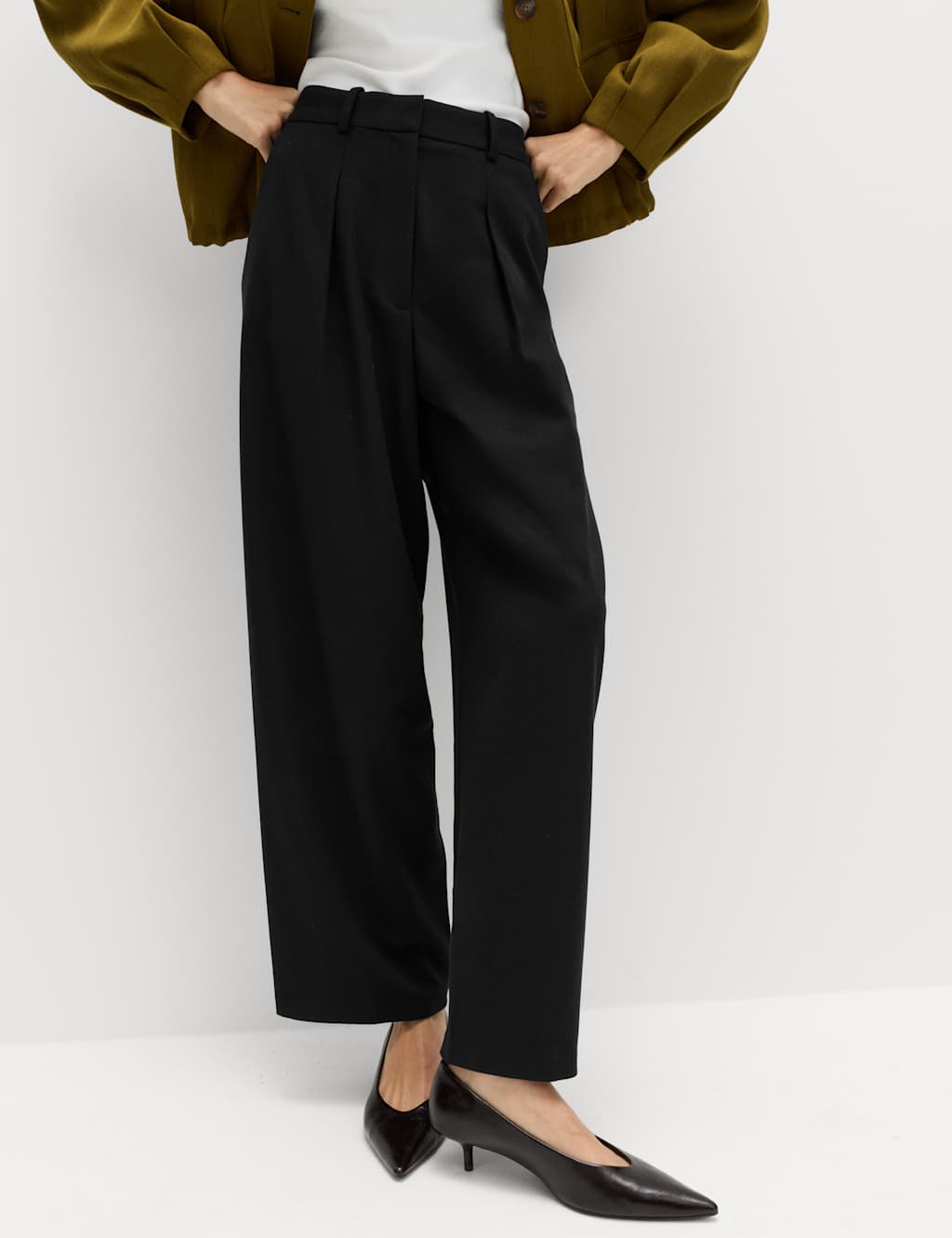 M&S Women's Woven Barrel Leg Trousers with Stretch - 10 - Black