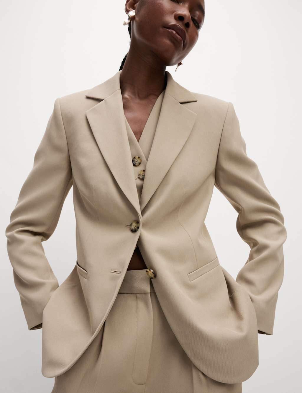 Relaxed Single Breasted Blazer
