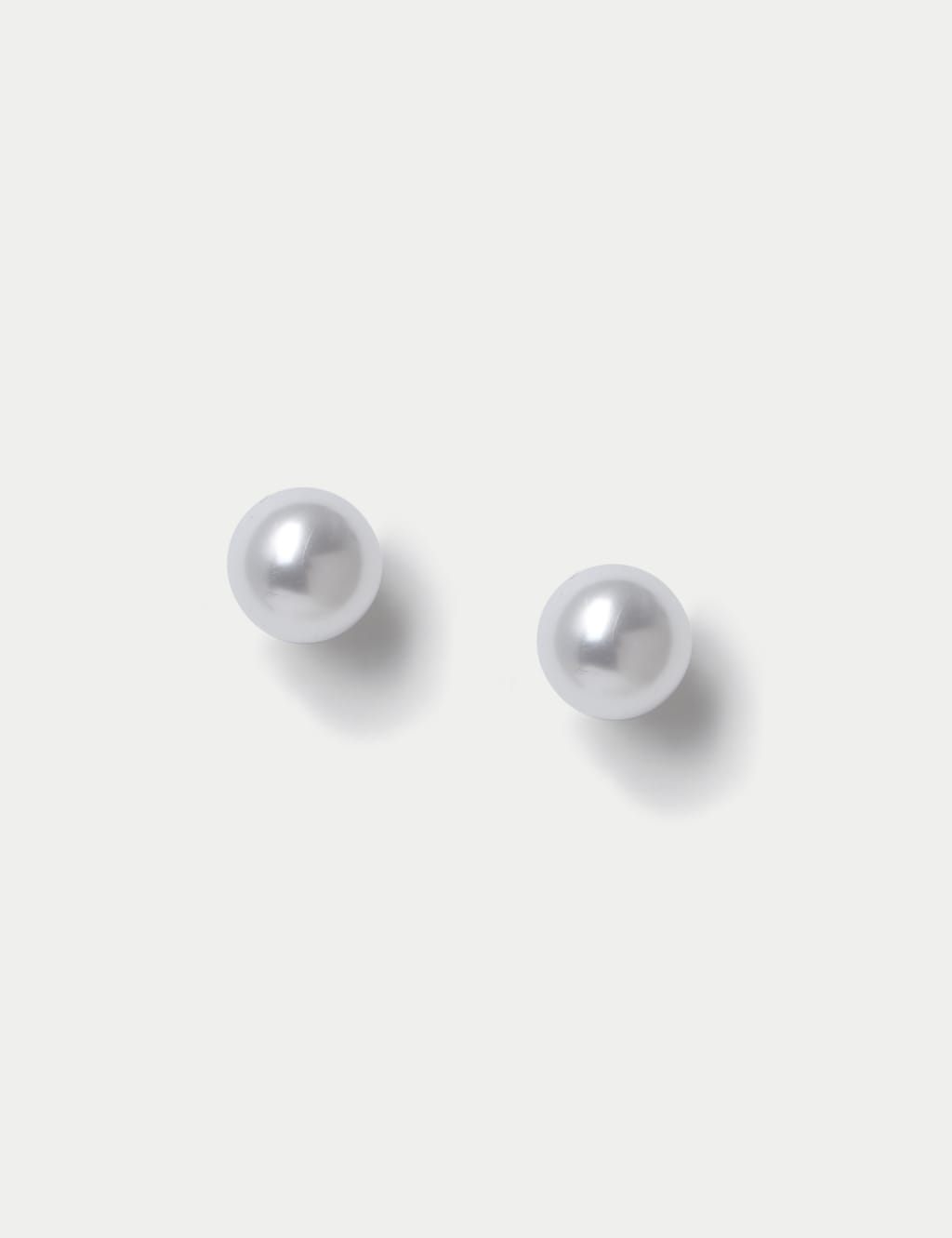 Pearl Stud Earring