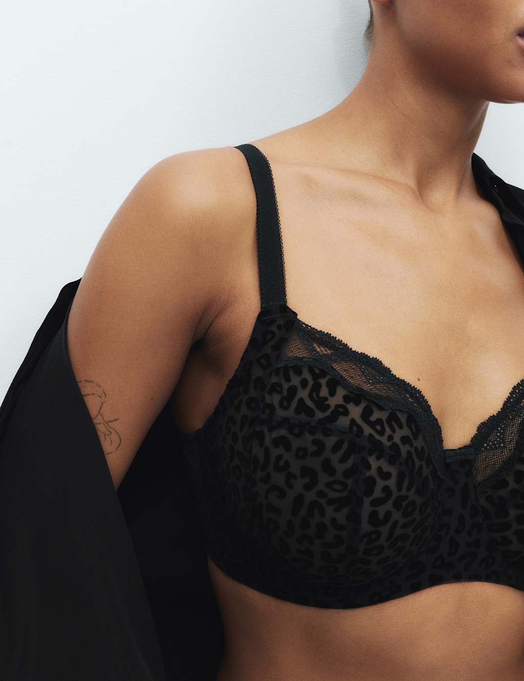 M&S Women's Mesh Wired Extra Support Bra (F-J) - 44H - Black