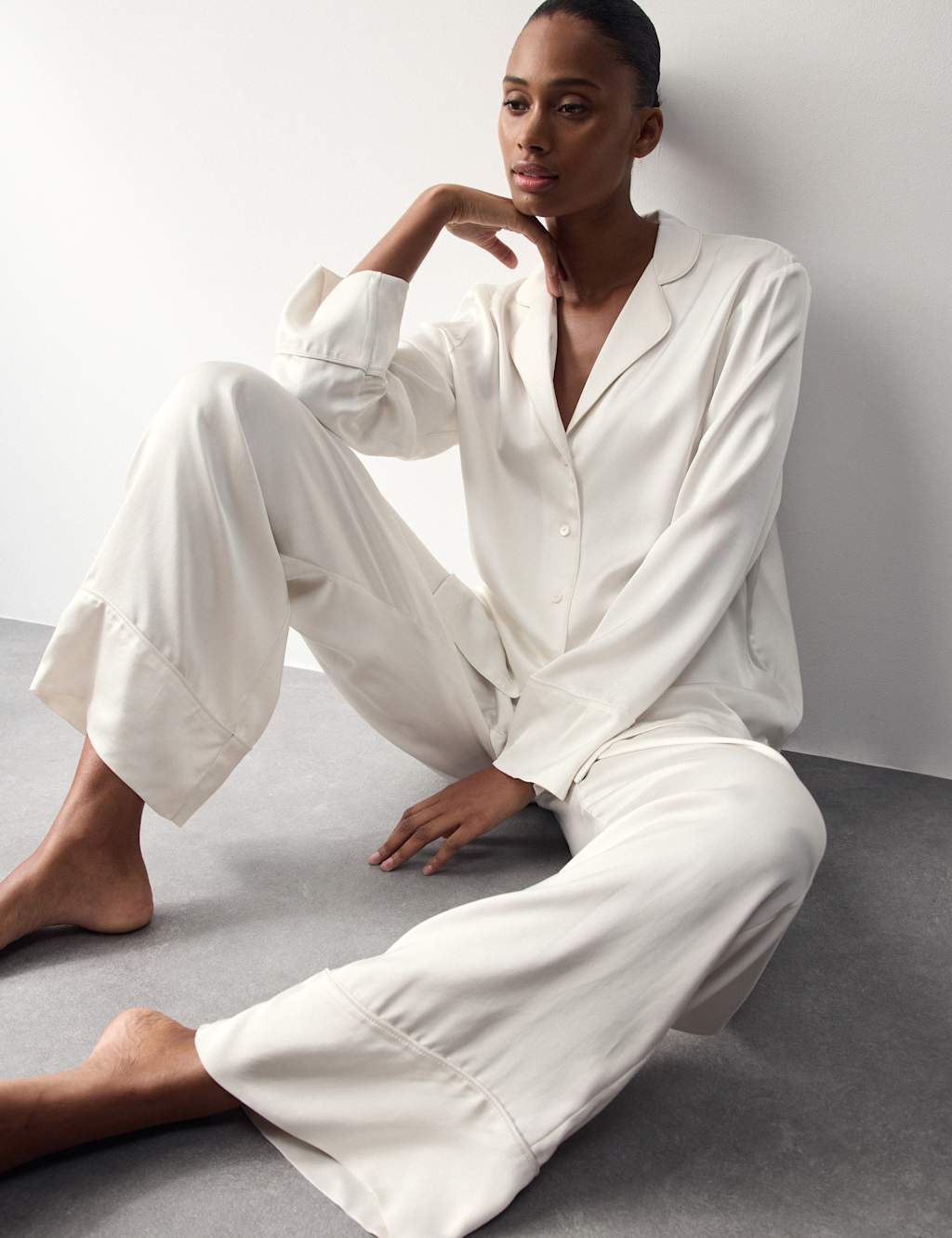 Autograph Women's Premium Satin Revere Pyjama Top - 10 - Ivory