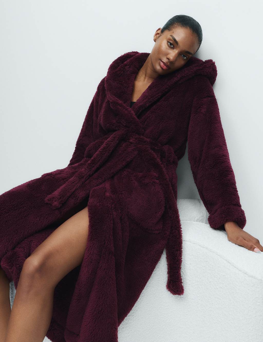 M&S Fleece Hooded Dressing Gown Claret