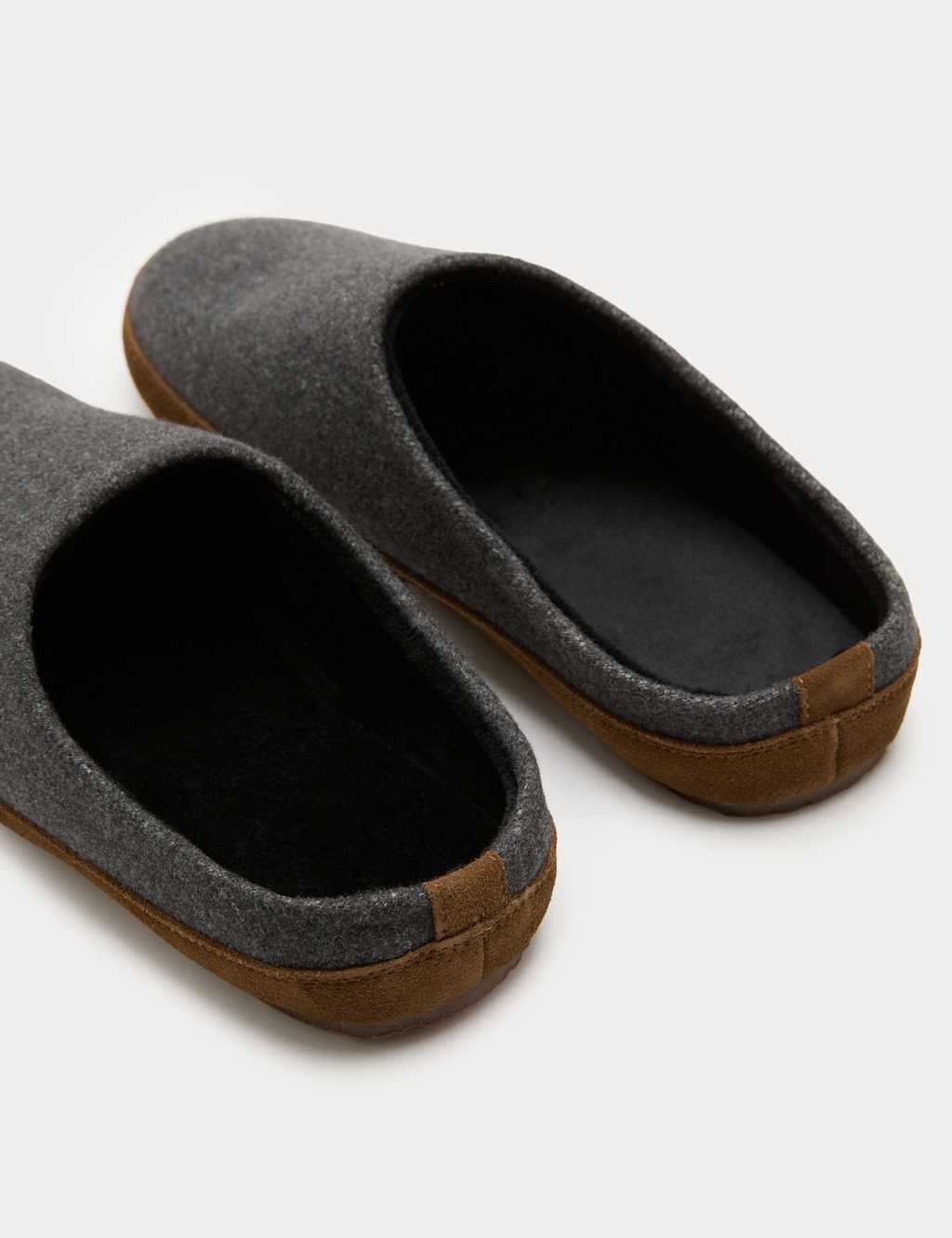 M&S Men's Felt Mule Slippers with Freshfeet - 6 - Charcoal Mix