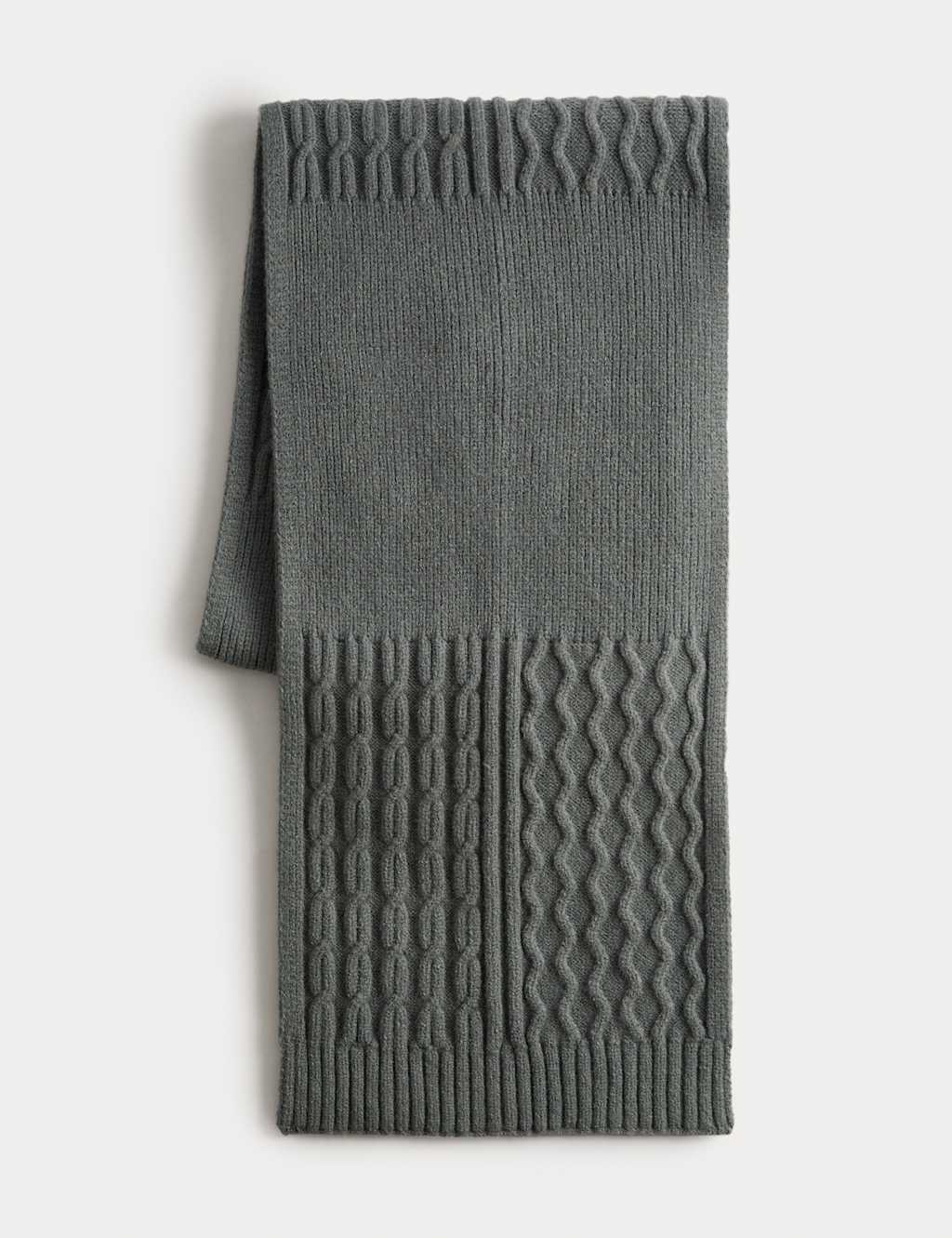 M&S Knitted Cable Scarf Light Grey