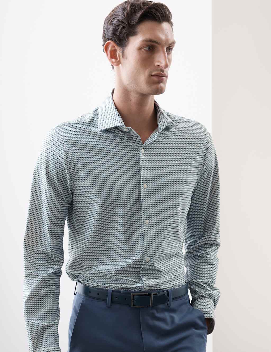Tailored Fit Stretch Performance Shirt