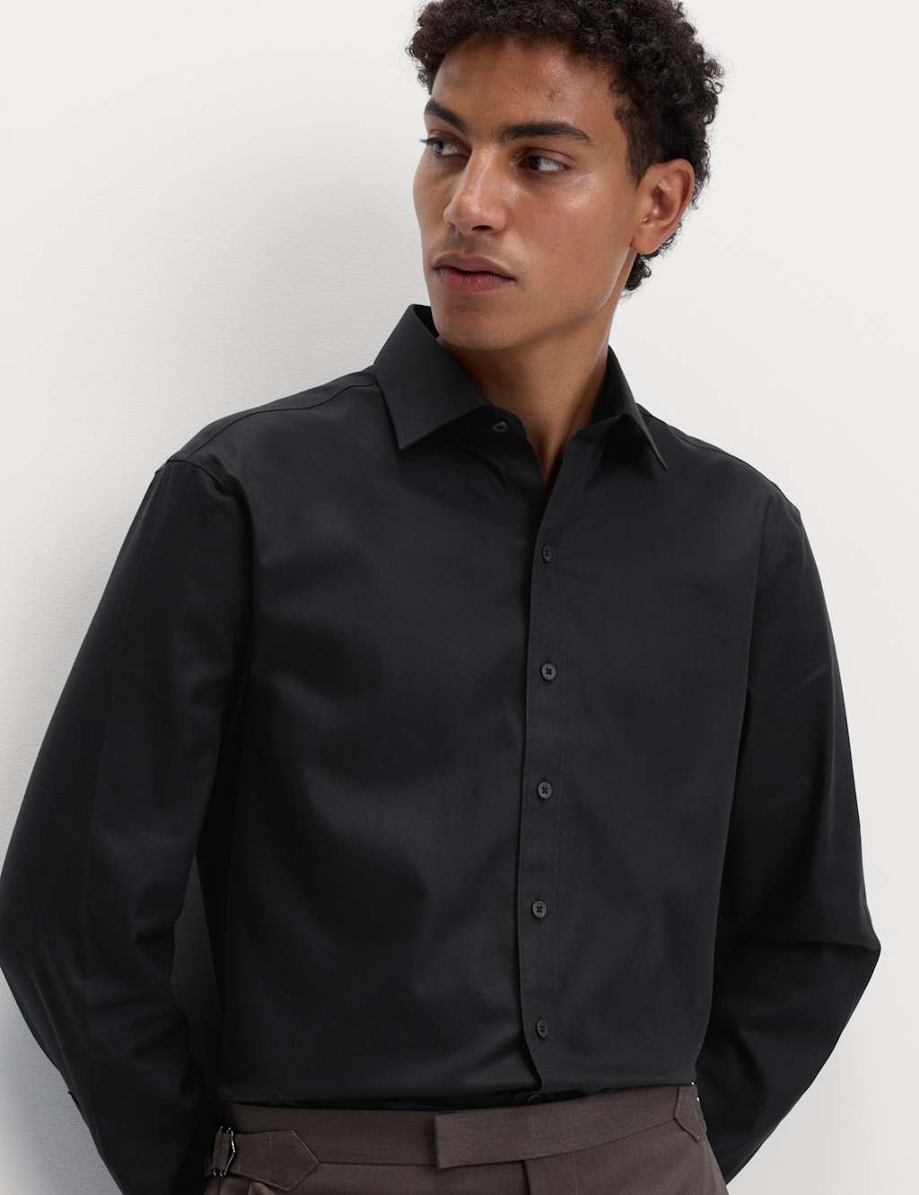 M&S Regular Fit Ultimate Non Iron Shirt Black