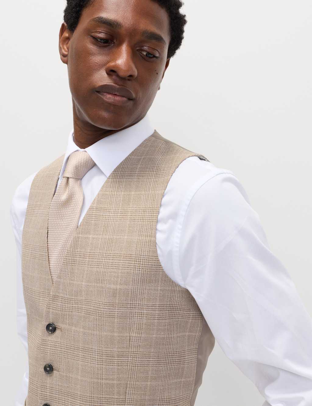 M&S Men's Regular Fit Check Waistcoat - 38 - Neutral