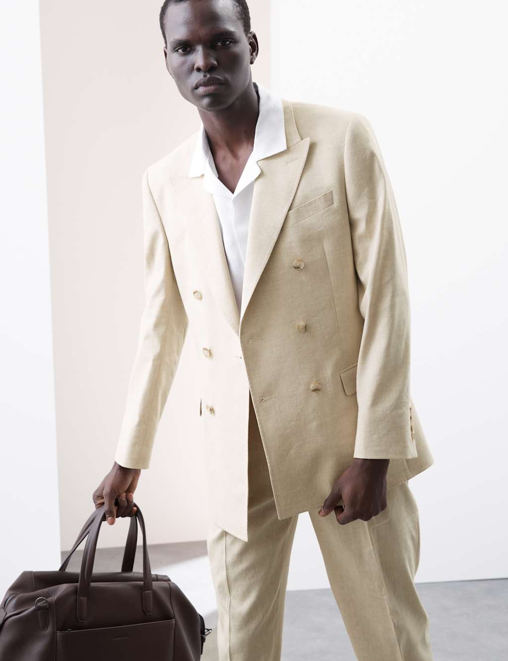 Tailored Fit Italian Performance Linen Blend Double Breasted Suit Jacket