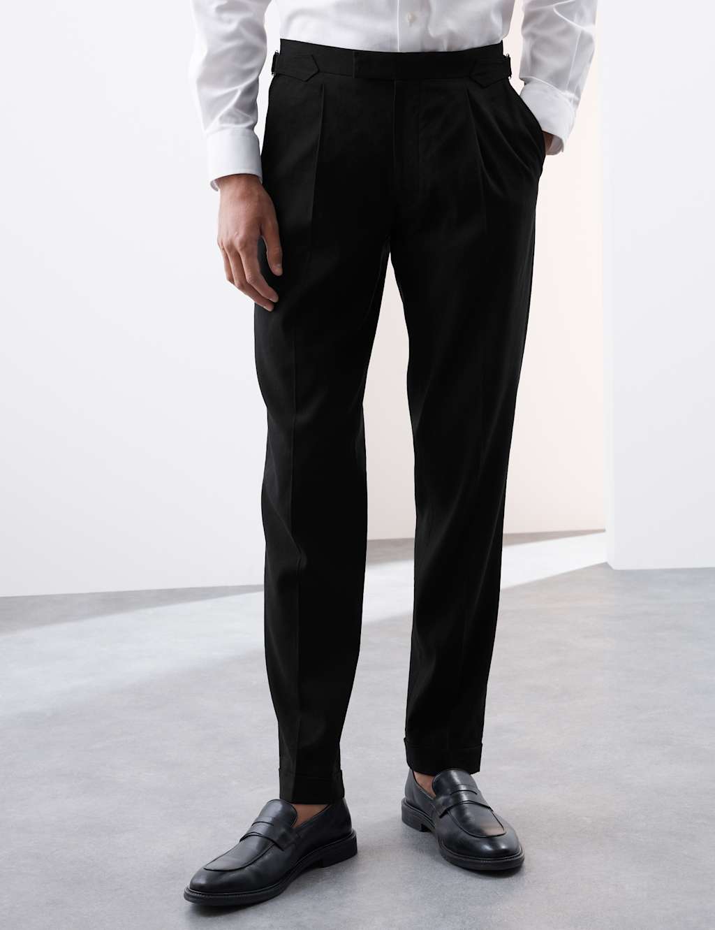 Tailored Fit Italian Performance Linen Blend Suit Trousers