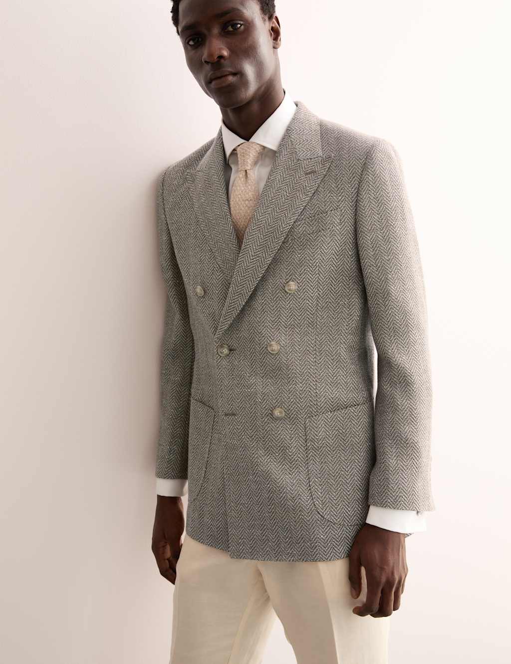 Tailored Fit Wool Blend Herringbone Blazer