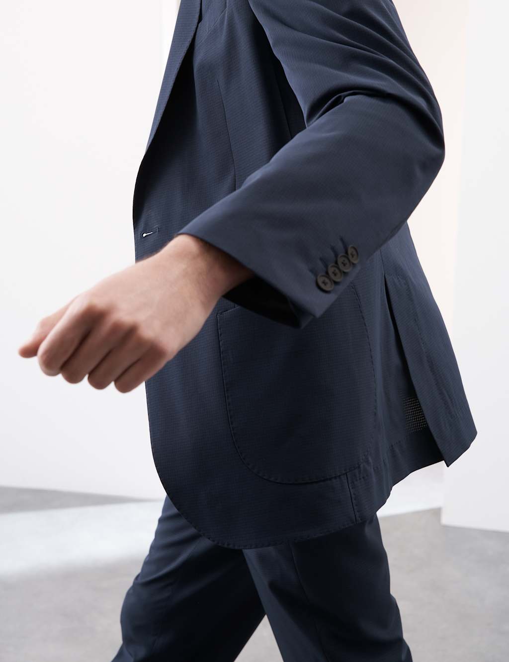 Tailored Fit Packable Blazer