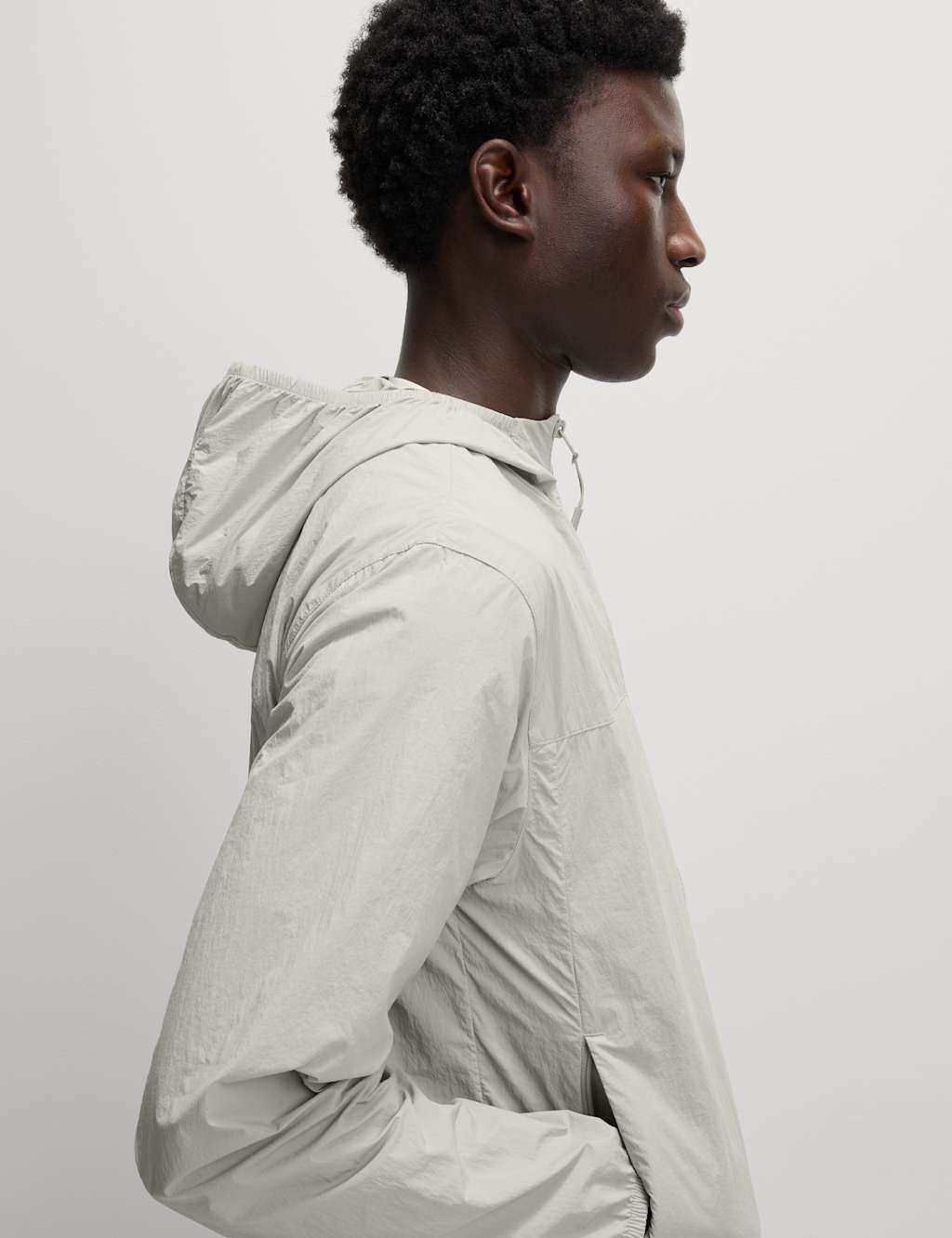 Lightweight Packable Windbreaker Jacket with Stormwear™