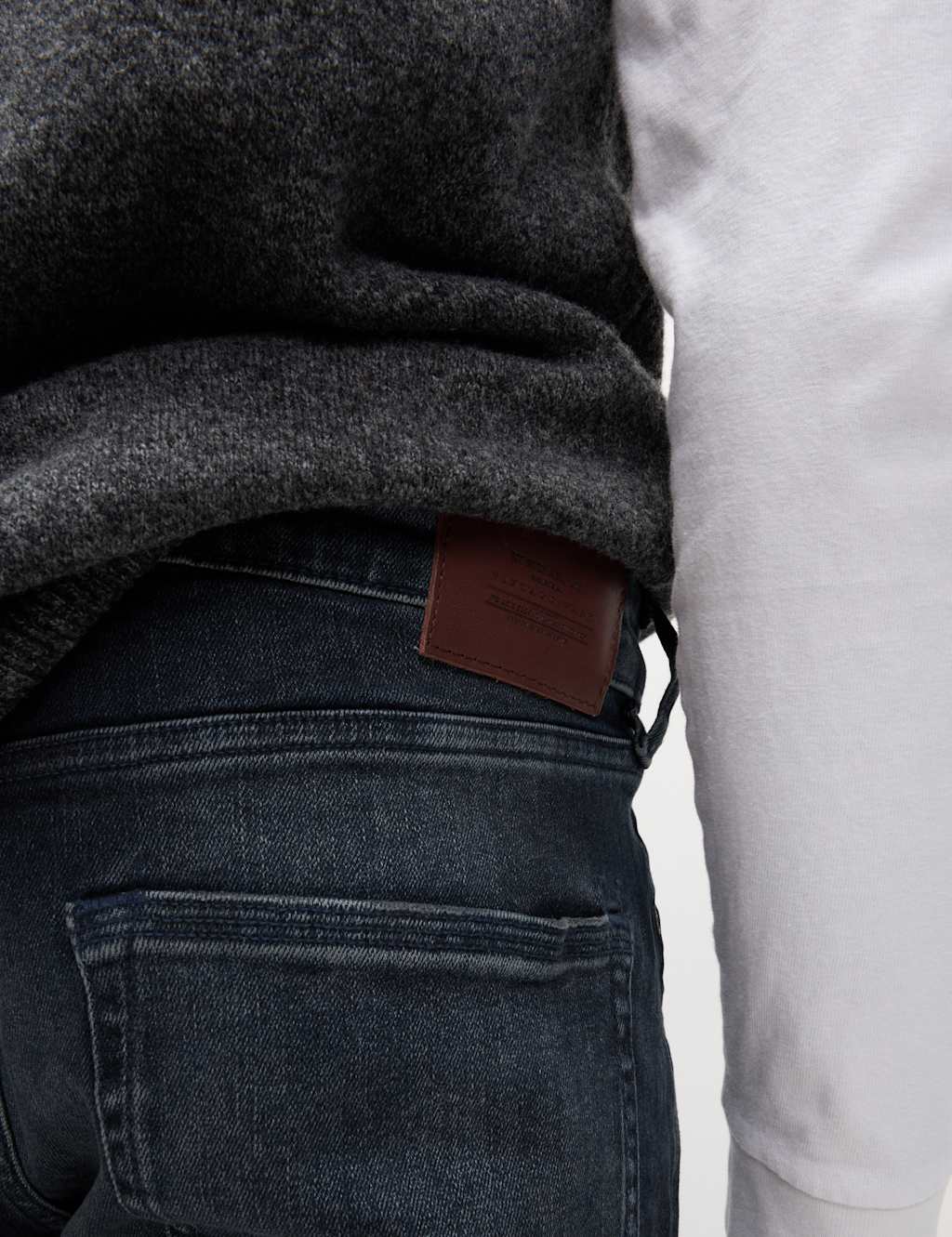 Slim Fit Vintage Wash Stretch Jeans
