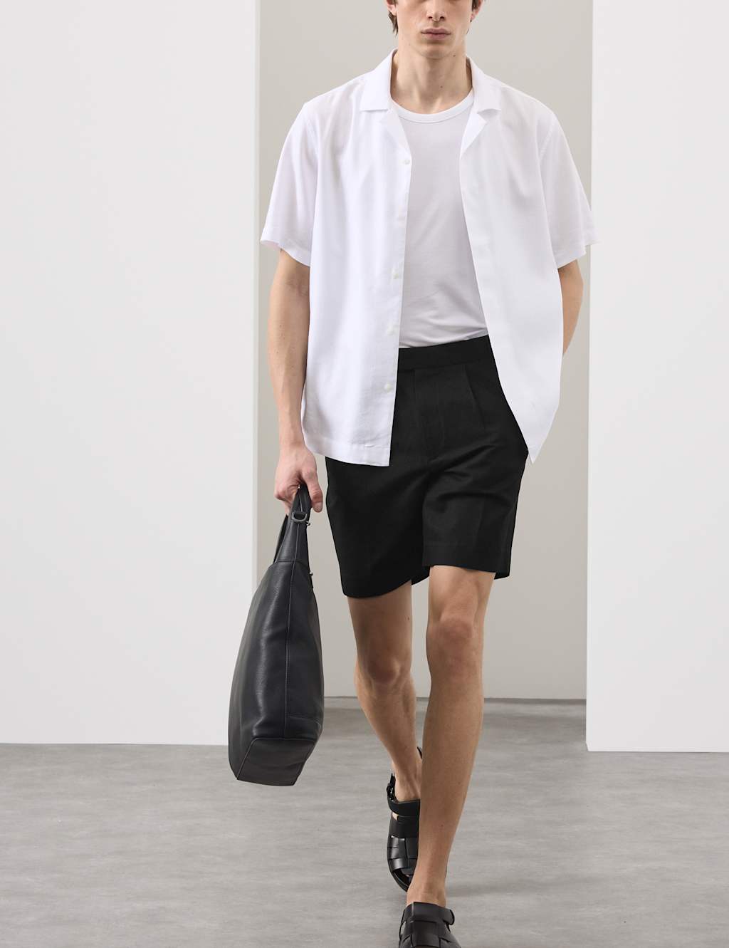Autograph Men's Cotton Linen Blend Pleat Front Shorts - 40 - Black