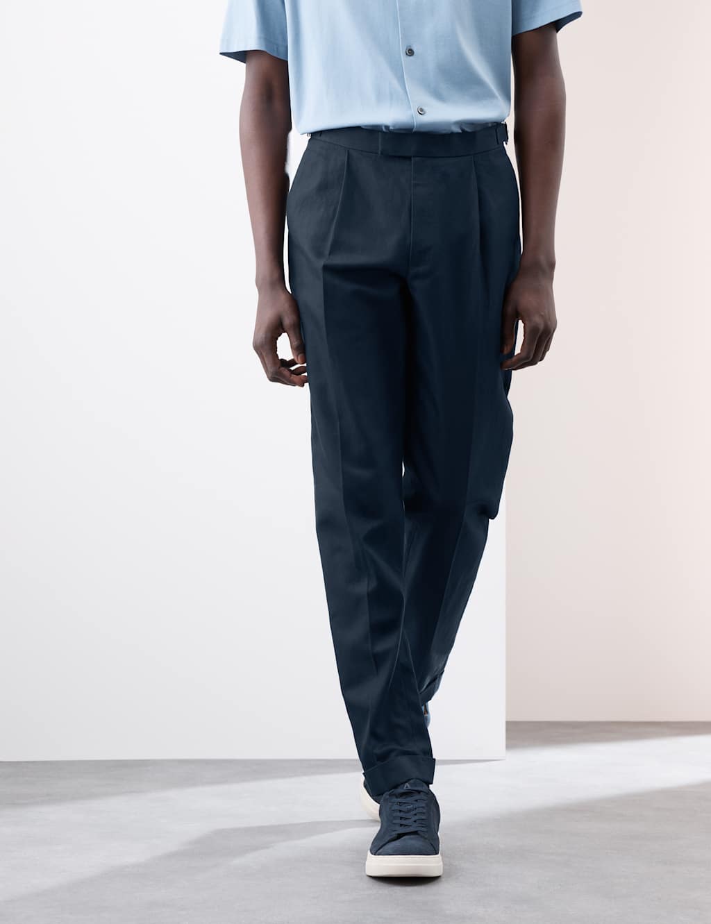Linen Blend Single Pleat Smart Trousers