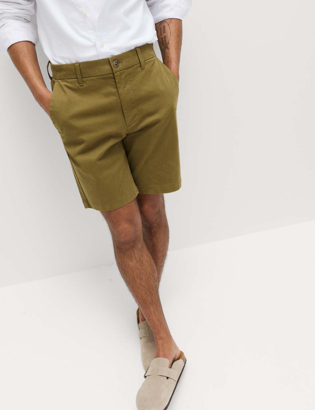 M&S Men's Regular Fit Stretch Chino Shorts - 40 - Olive