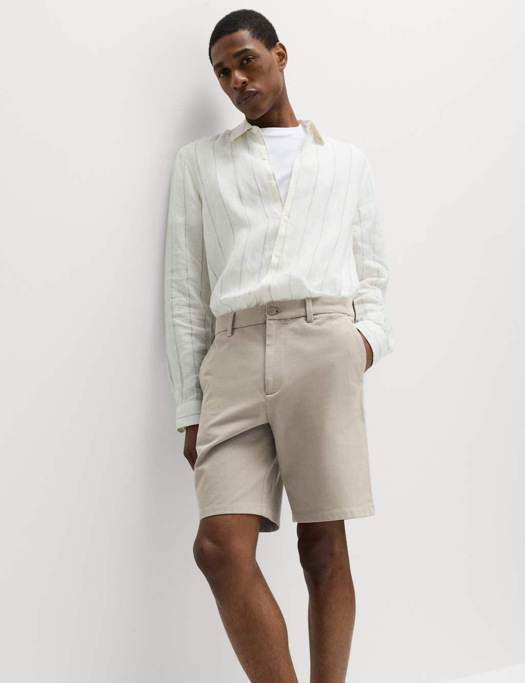 M&S Men's Ultimate Stretch Chino Shorts - 42 - Pebble