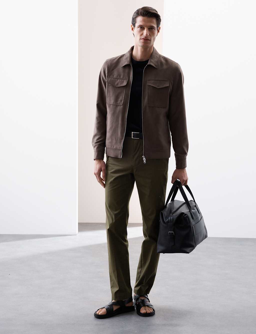 Regular Fit Super Lightweight Chinos
