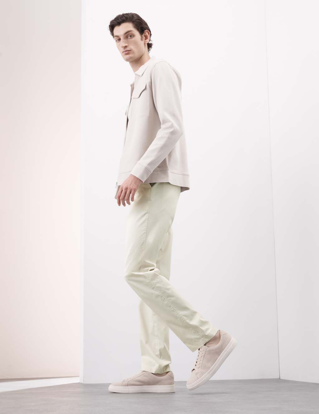 Regular Fit Super Lightweight Chinos