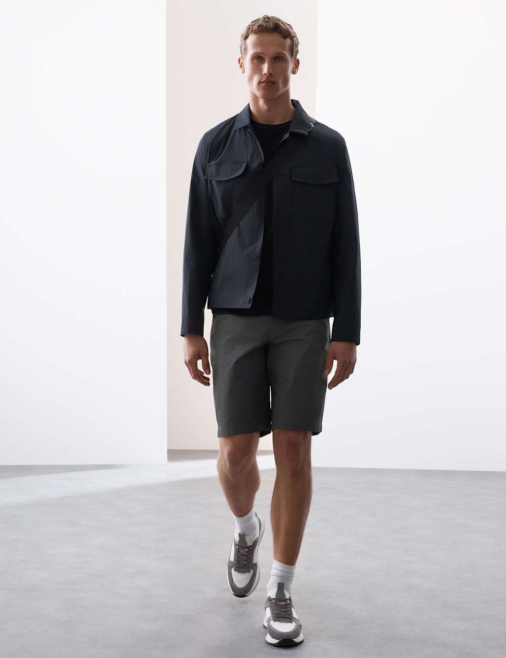 Regular Fit Super Lightweight Chino Shorts