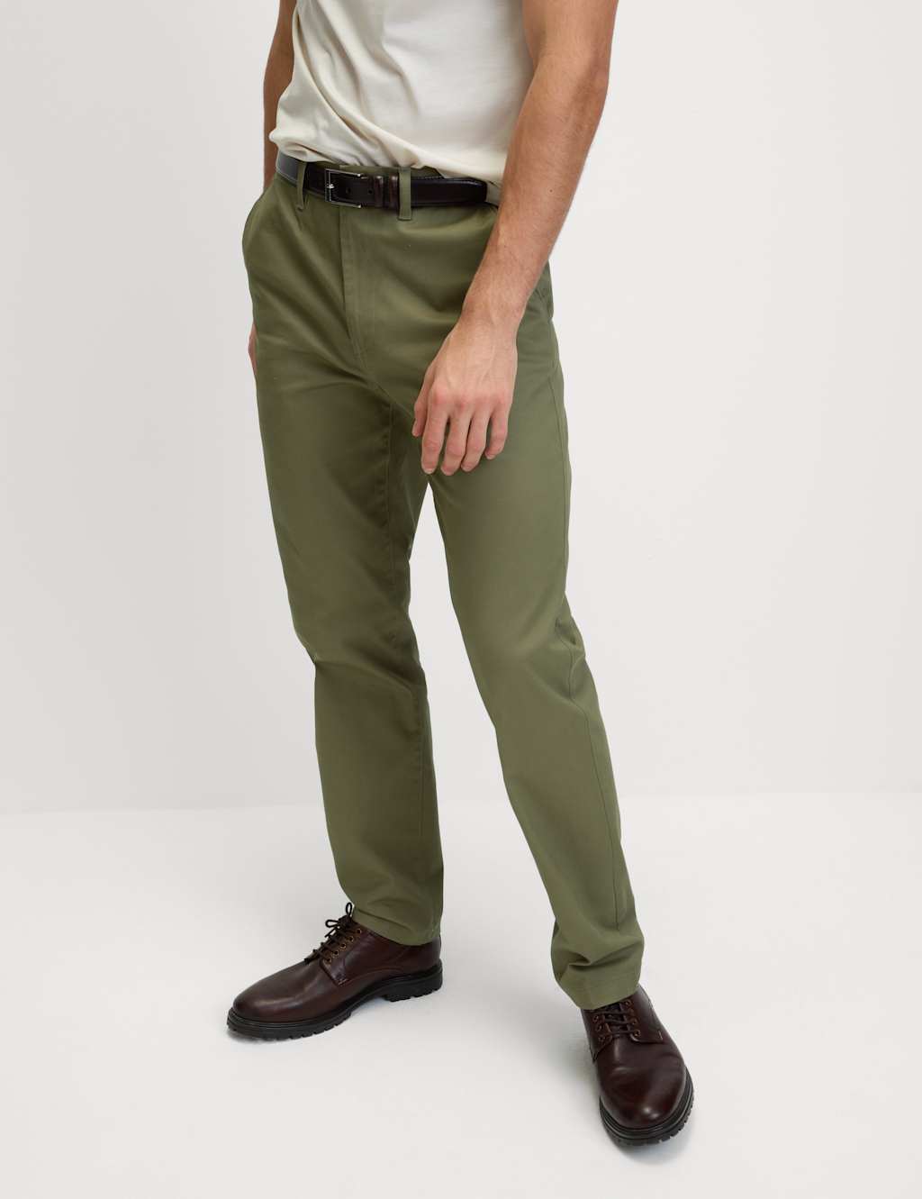 Regular Fit Heritage Twill Chinos