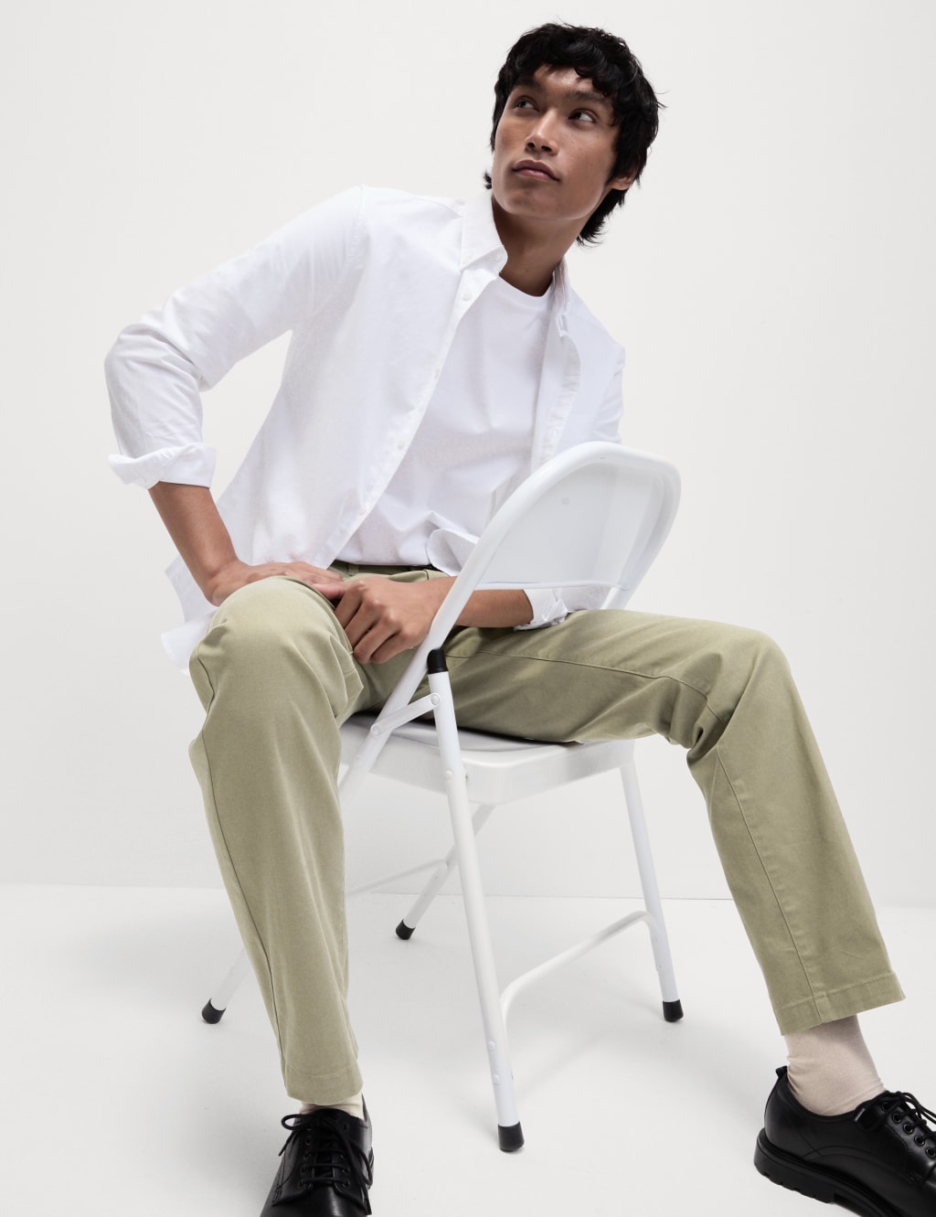 Regular Fit Heritage Twill Chinos