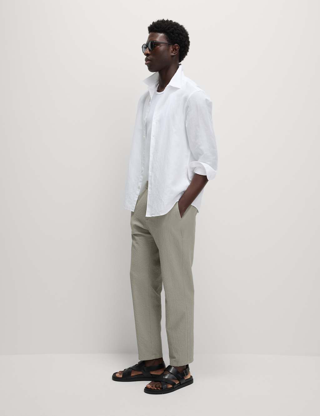 Tapered Fit Lightweight Seersucker Elasticated Waist Trousers