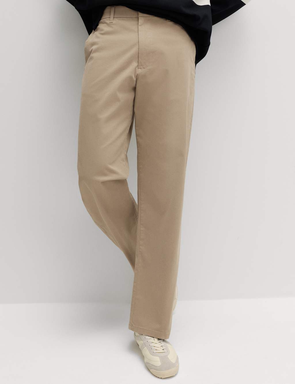 M&S Men's Loose Fit Stretch Chinos - 40/33in - Putty