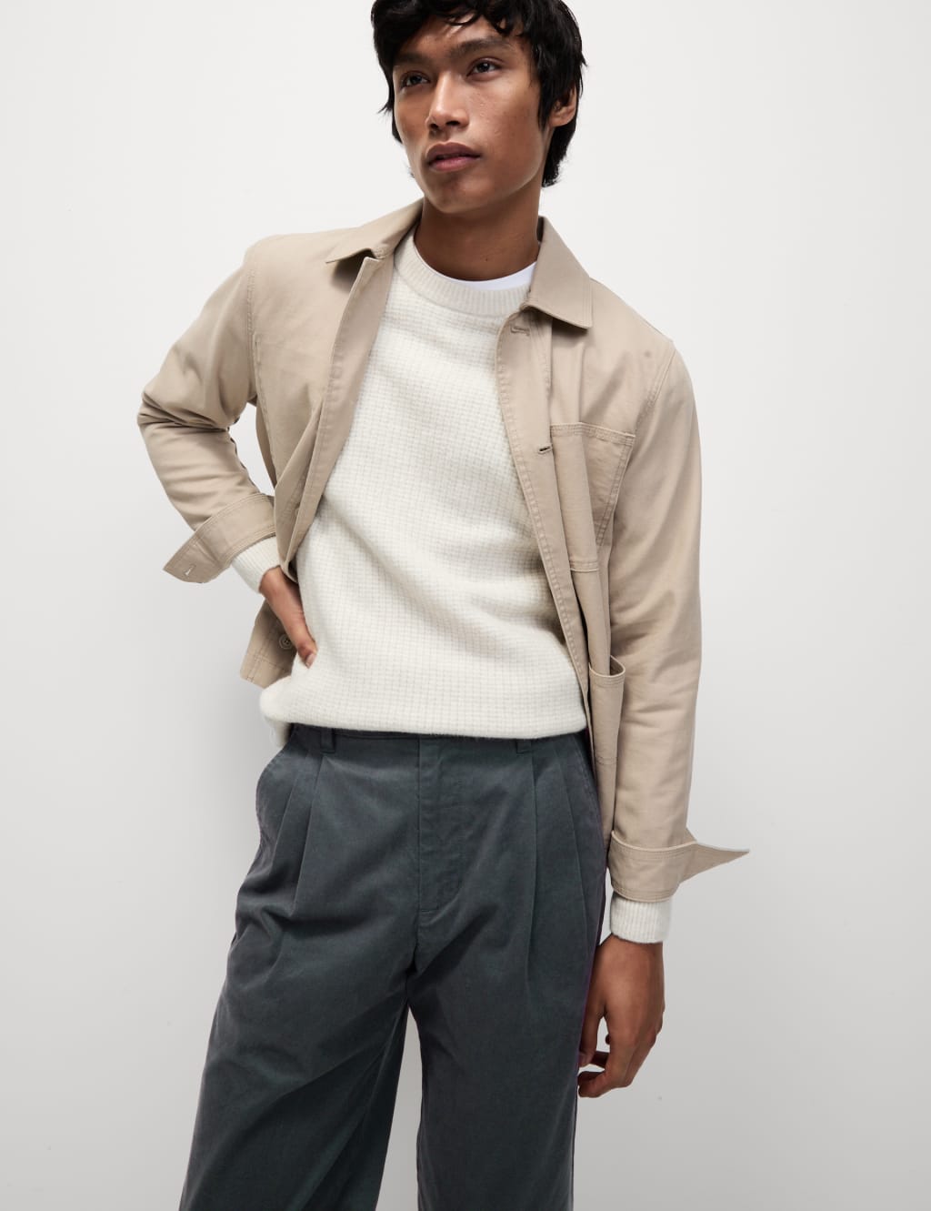 Tapered Fit Twin Pleat Stretch Chinos