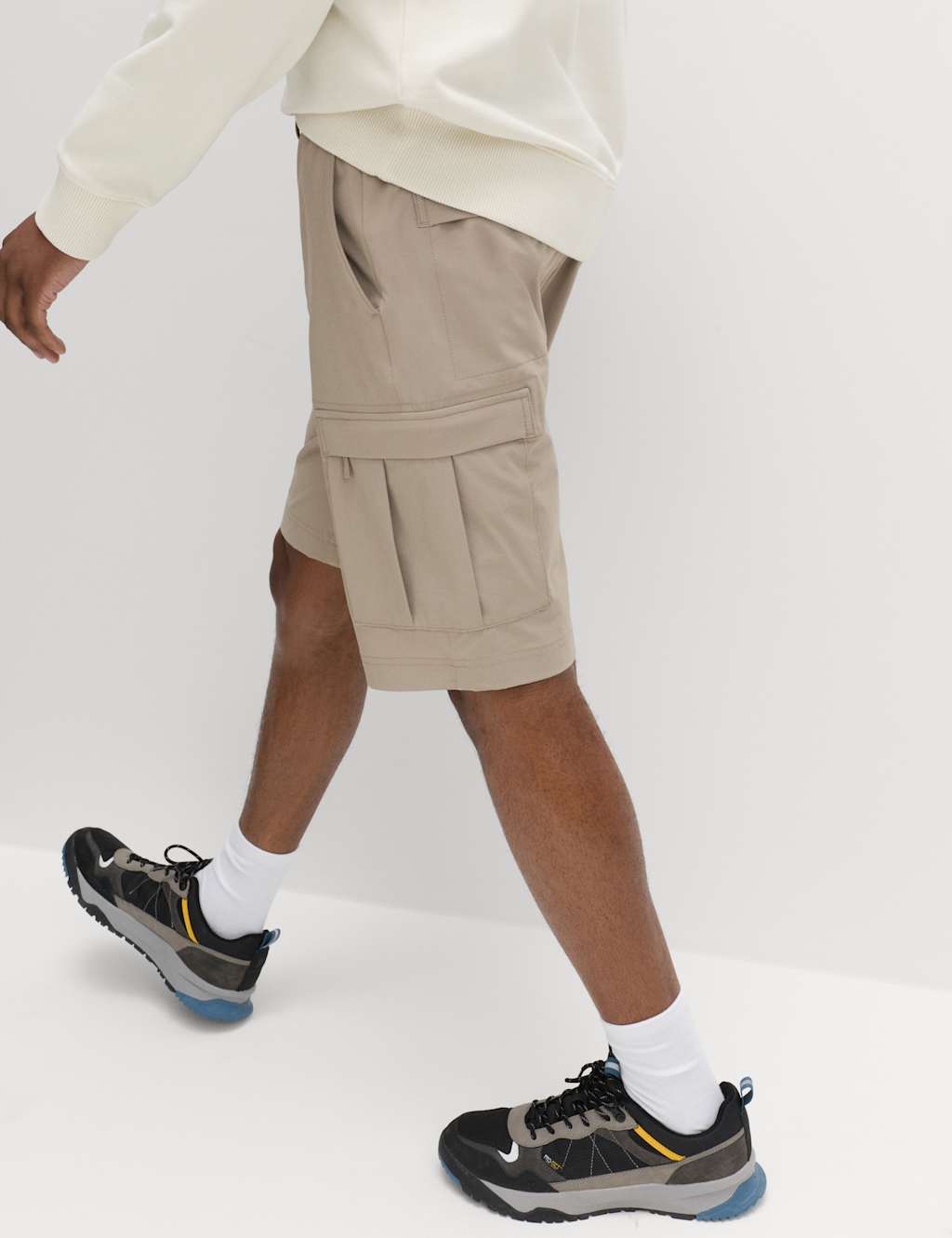 M&S Men's Straight Fit Cargo Shorts - 38 - Mushroom