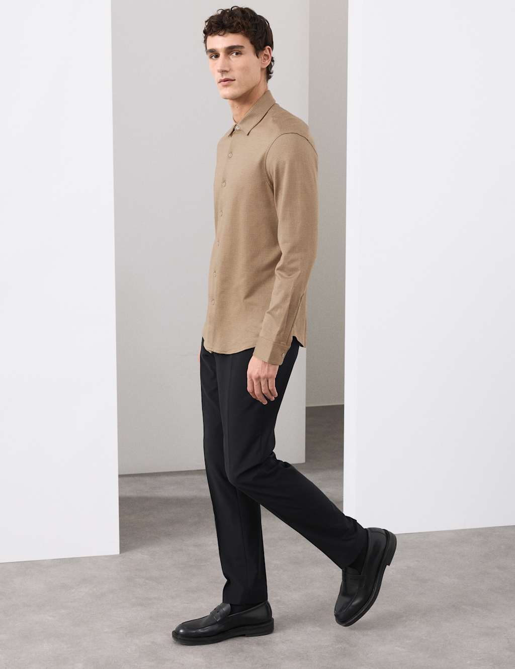 Autograph Slim Fit Easy Iron Pure Cotton Jersey Shirt Sand Mix