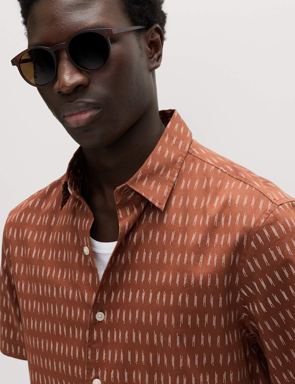 M&S Men's Pure Cotton Textured Shirt - 4XL - Rust