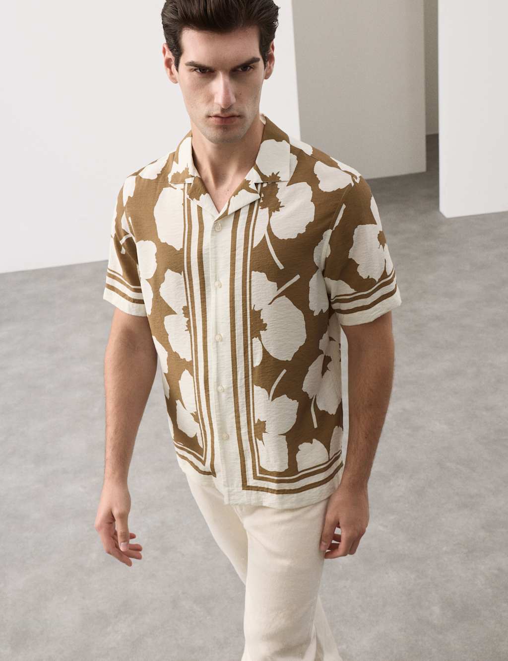 Autograph Men's Floral Short Sleeve Shirt - L - Khaki Mix