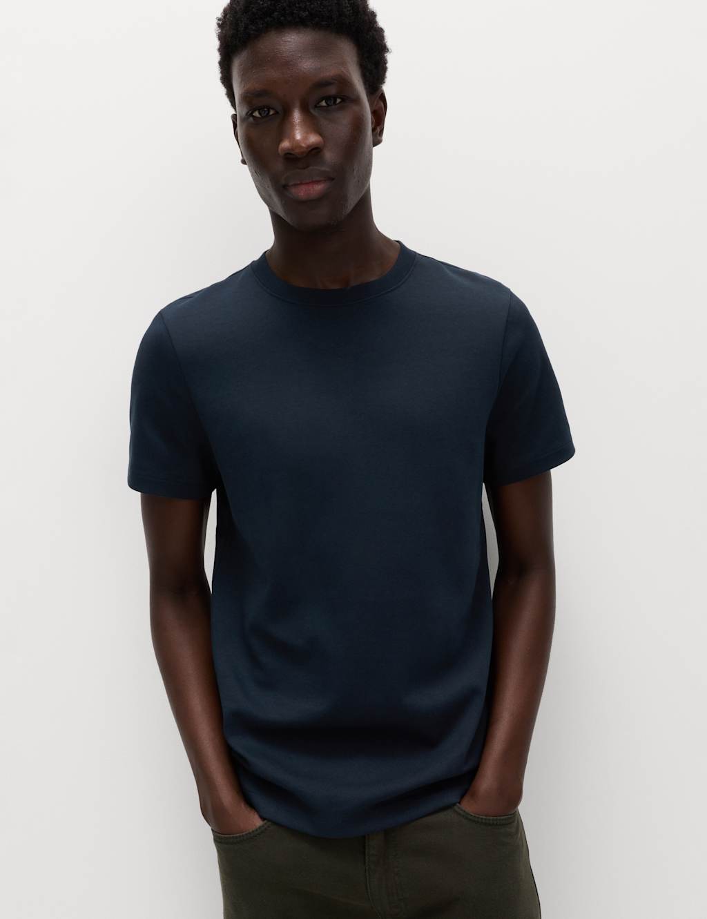 M&S Men's The Utimate Slim Fit Cotton Blend T-Shirt - L - Navy