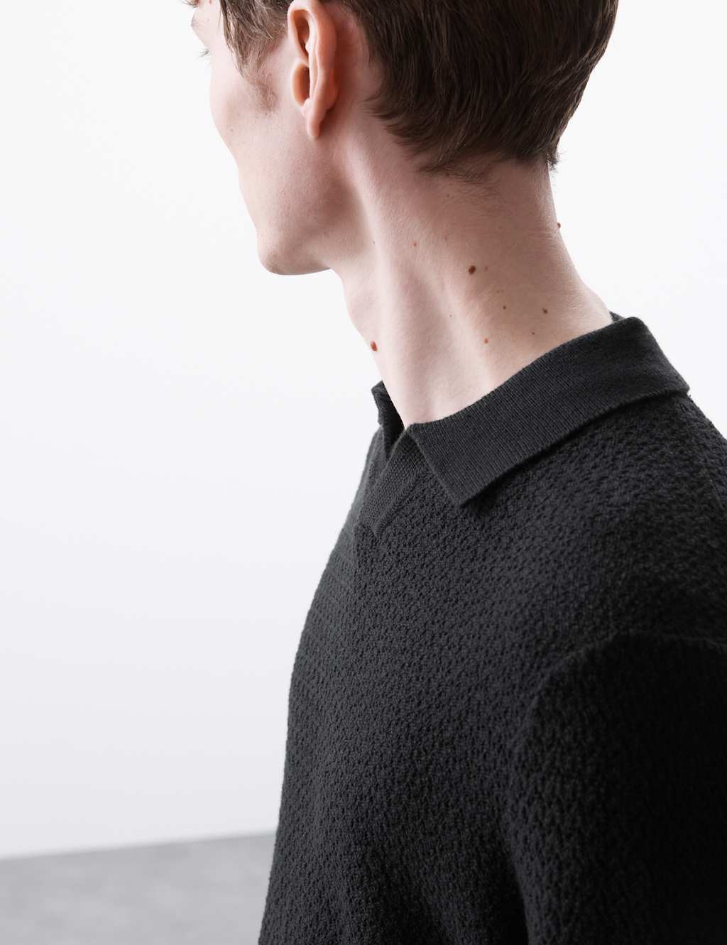 Linen Rich Knitted Open Neck Polo Shirt