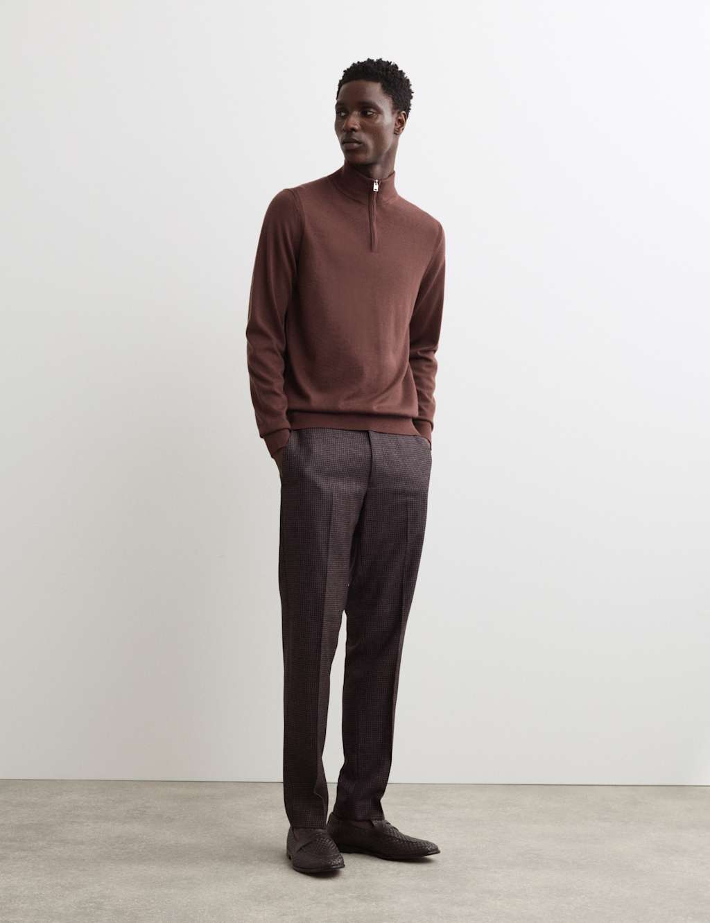 JAEGER Merino Wool Rich with Silk Half Zip Jumper Rum