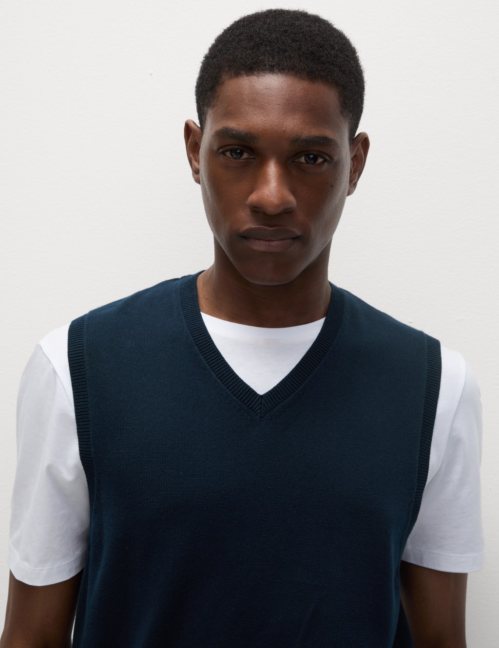 Men s Sleeveless Knitwear at M S