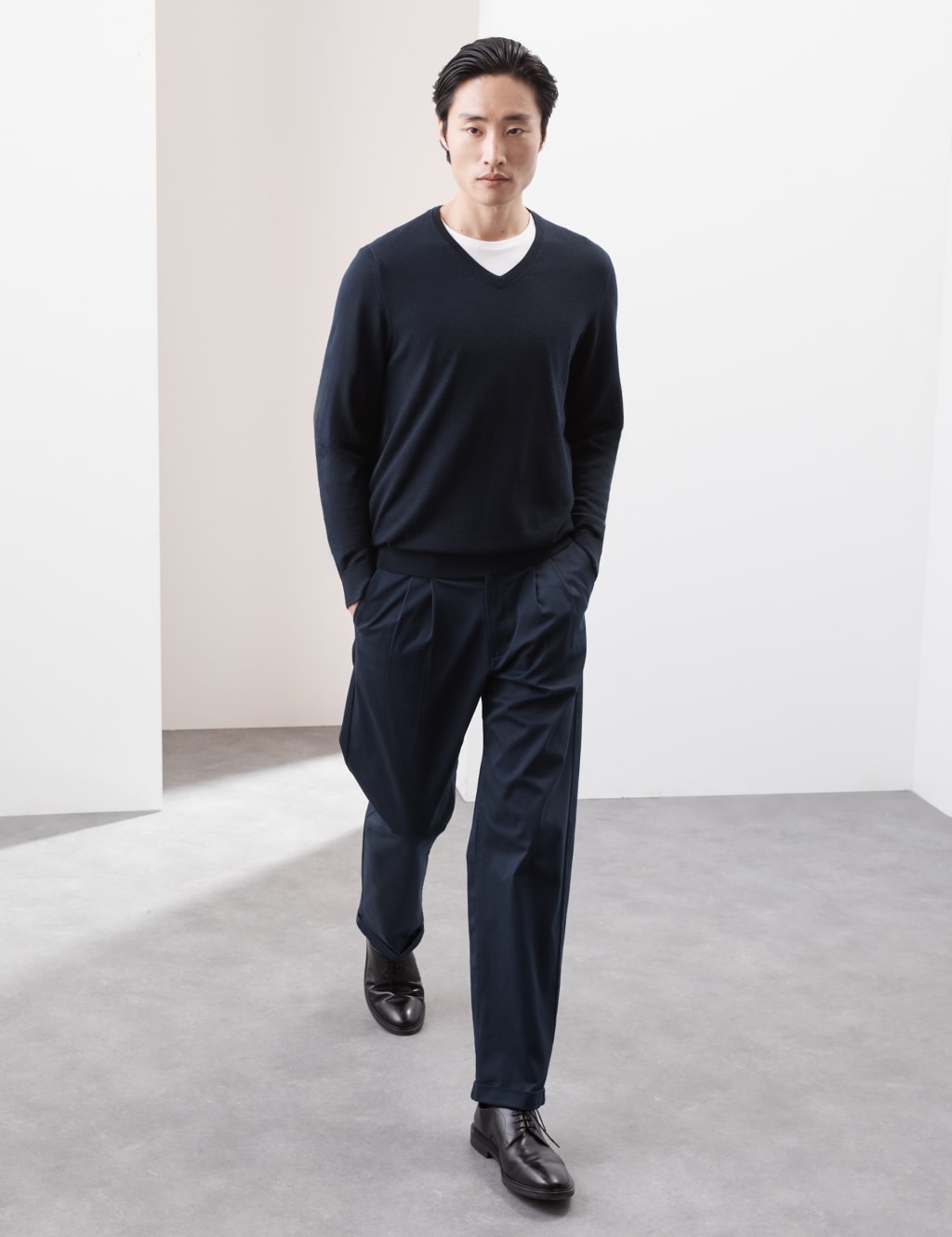Mens v neck jumpers at m&s clearance