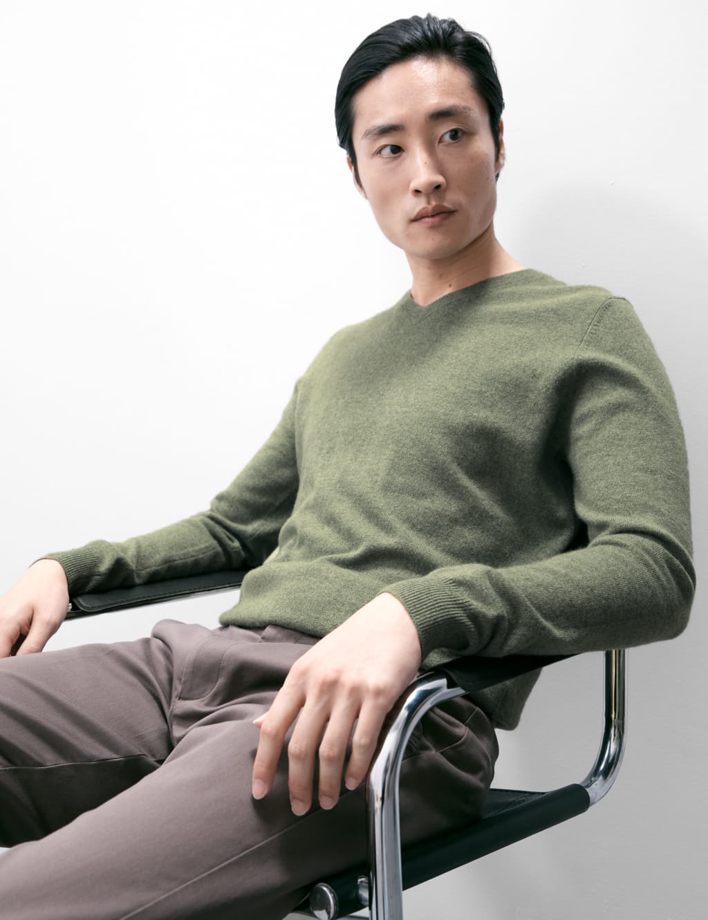 Pure Cashmere V-Neck Jumper