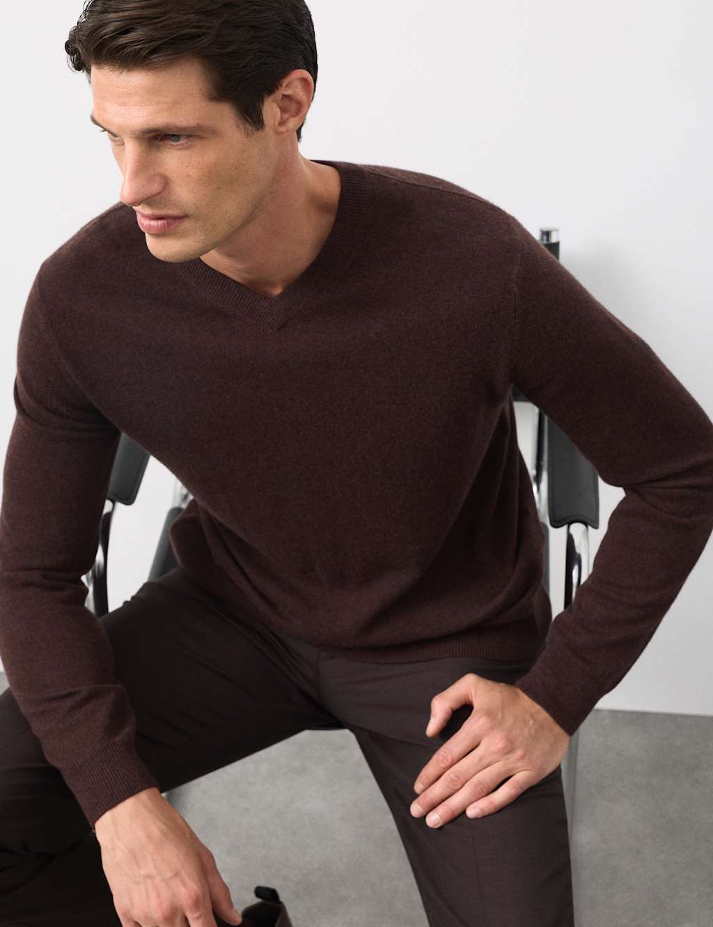 Autograph Pure Cashmere V-Neck Jumper Dark Chocolate