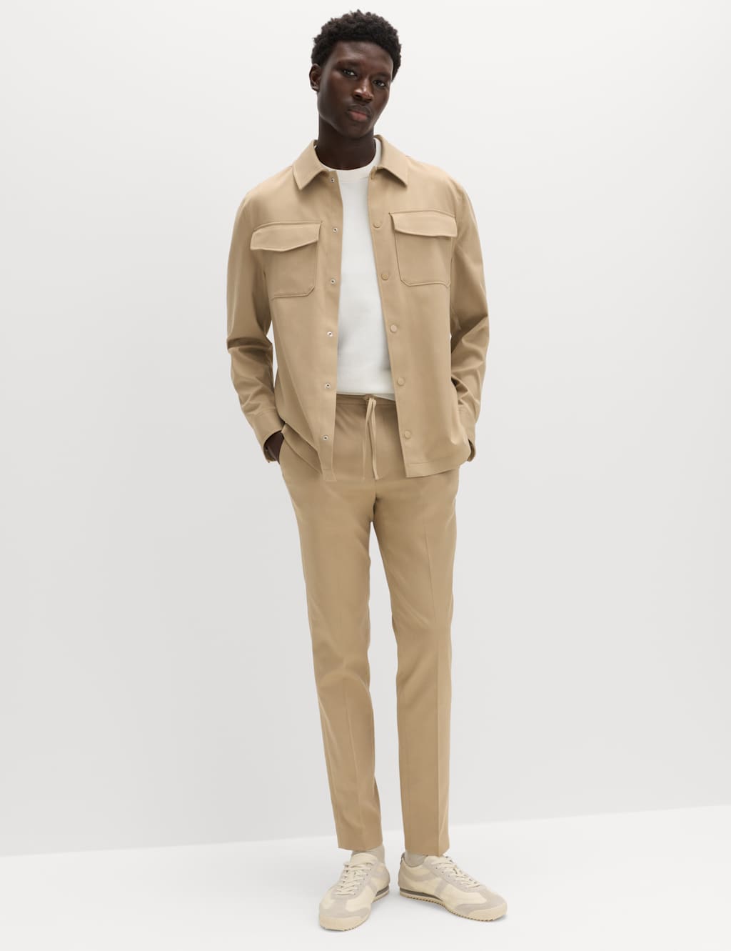 M&S Men's Tapered Fit Elasticated Trousers - S - Sand