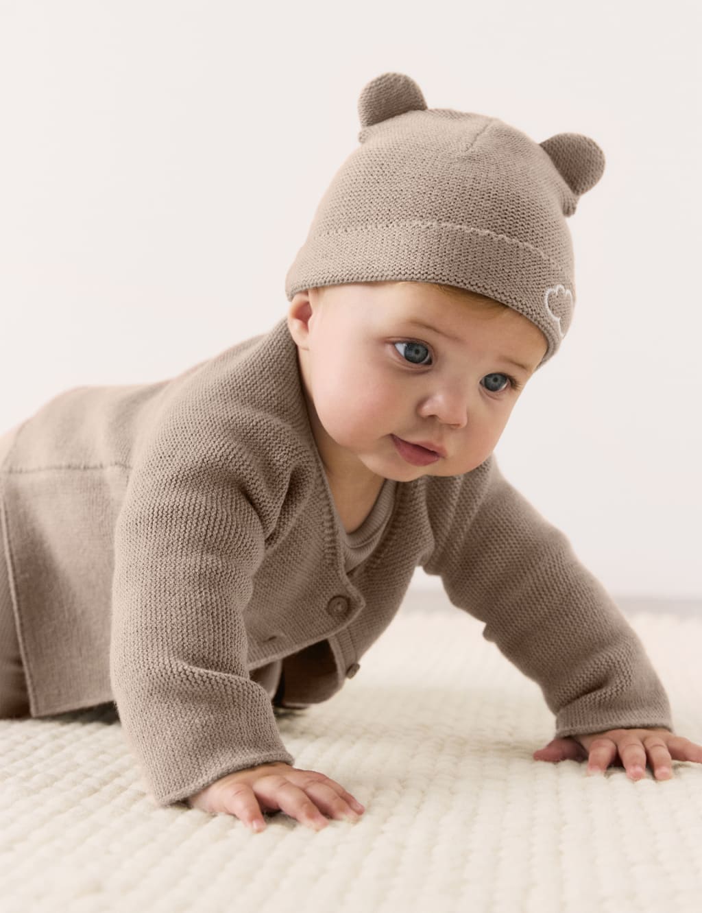 Gift Set Knitted Hat with Booties