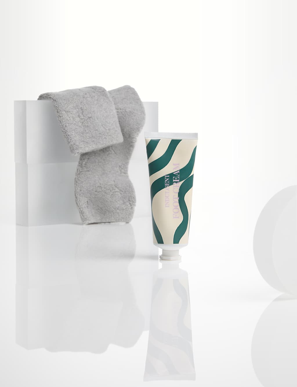 M&S Foot Cream & Sock Set