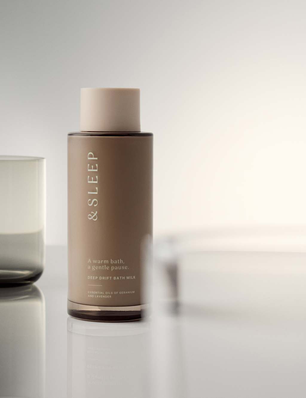 &Sleep Women's Deep Drift Bath Milk 200ml - Available at M&S