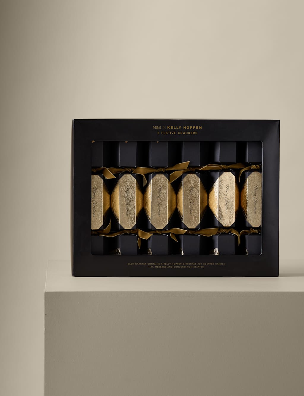 M&S 6 Christmas Crackers