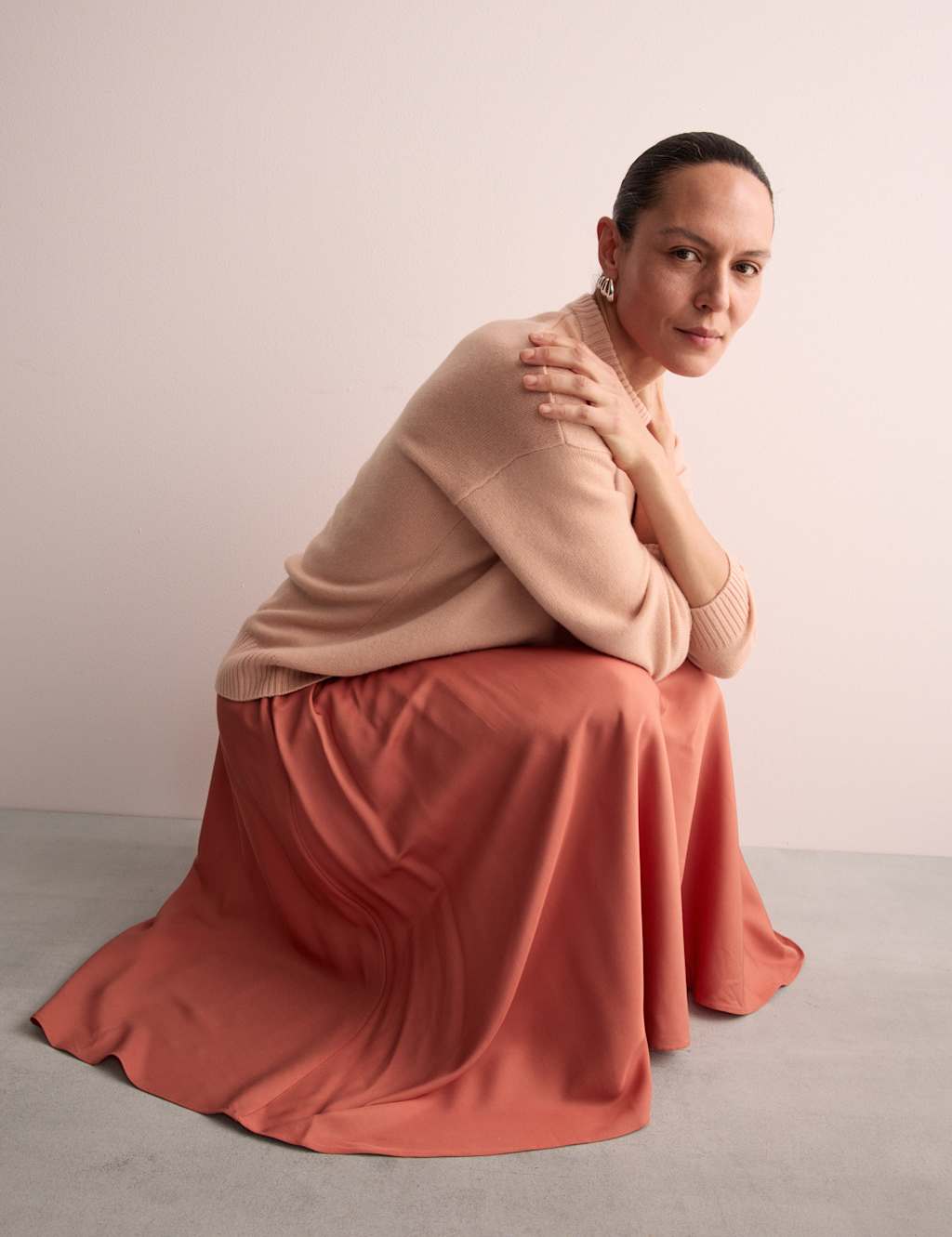 Pure Cashmere Crew Neck Relaxed Jumper